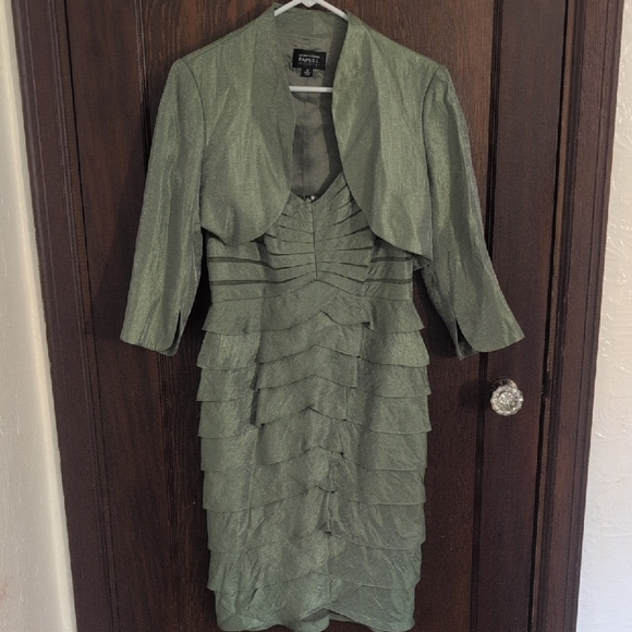Adrianna Papell Green Dress & Jacket Formal Mother's Of The Bride Dress Size 6P - Picture 1 of 10